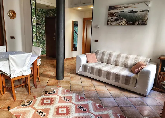 Διαμέρισμα Sarika House